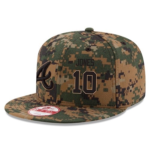 MLB Men's Atlanta Braves #10 Chipper Jones New Era Digital Camo 2016 Memorial Day 9FIFTY Snapback Adjustable Hat